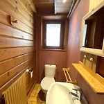 Le Renne En Bois Au Calme Avec Jacuzzi