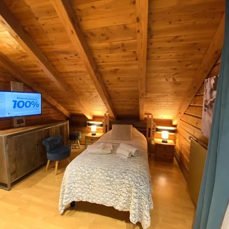 Le Renne En Bois Au Calme Avec Jacuzzi * La Bresse