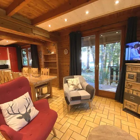 Le Renne En Bois Au Calme Avec Jacuzzi La Bresse