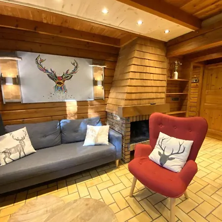 Domek alpejski Le Renne En Bois Au Calme Avec Jacuzzi