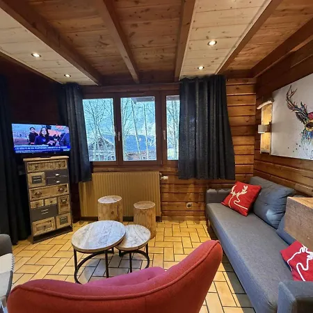 Alpehytte Le Renne En Bois Au Calme Avec Jacuzzi La Bresse