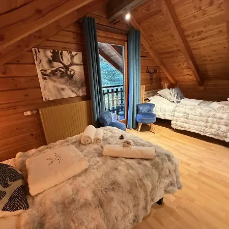 Le Renne En Bois Au Calme Avec Jacuzzi Alpehytte La Bresse