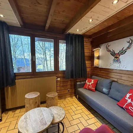 Domek alpejski Le Renne En Bois Au Calme Avec Jacuzzi La Bresse