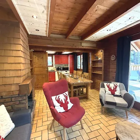 Dağ evi Le Renne En Bois Au Calme Avec Jacuzzi La Bresse