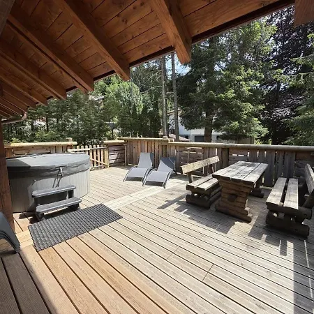 Le Renne En Bois Au Calme Avec Jacuzzi Dağ evi La Bresse