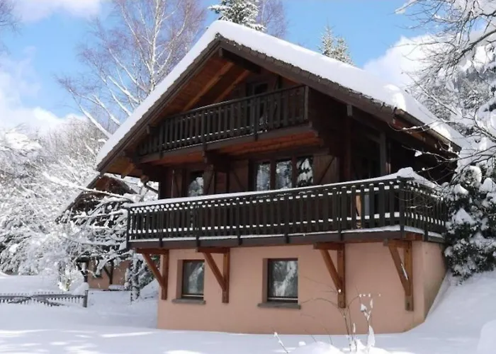 Le Renne En Bois Au Calme Avec Jacuzzi